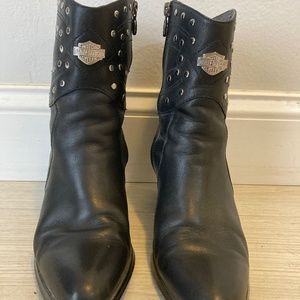 Harley Davidson black studded boots